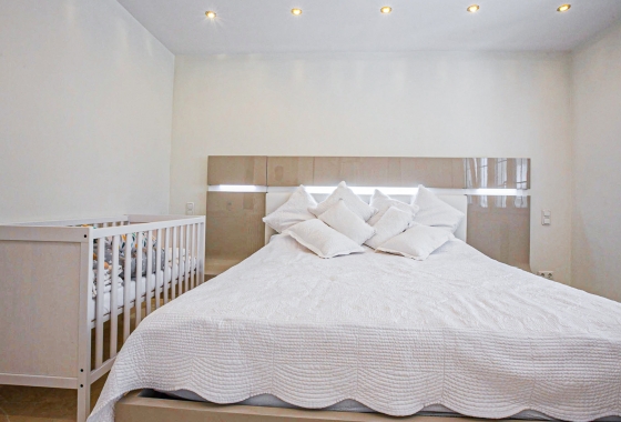 Resale - Villa - La Zenia