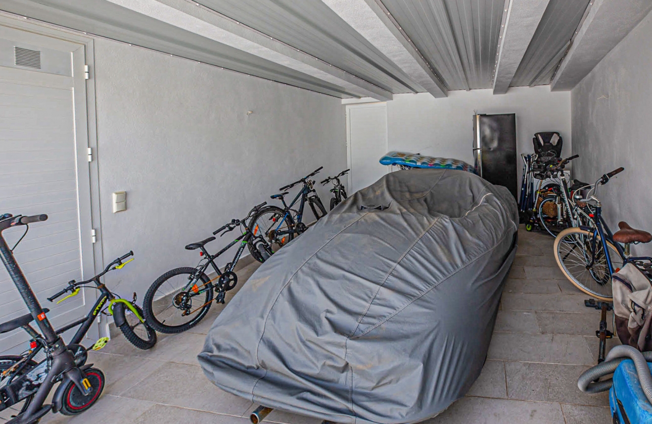 Resale - Villa - La Zenia