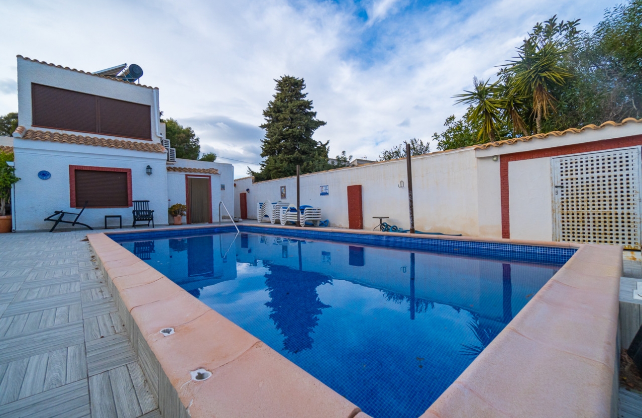 Resale - Villa - Orihuela Costa - Lomas de Cabo Roig