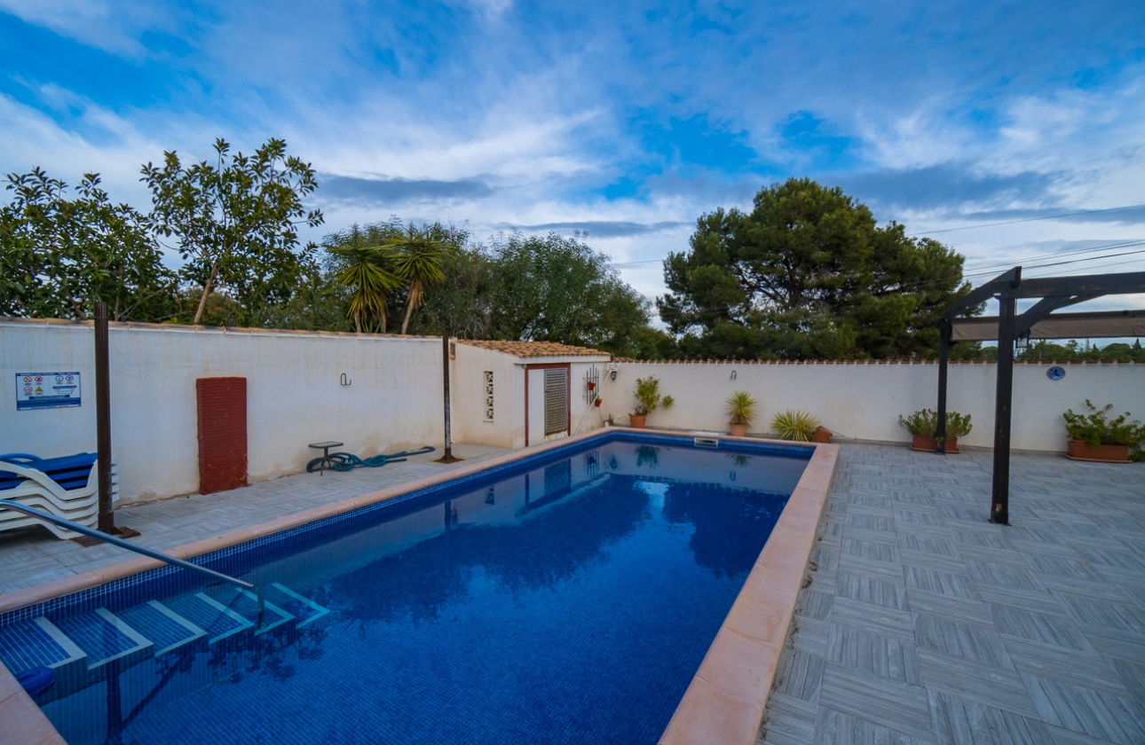 Resale - Villa - Orihuela Costa - Lomas de Cabo Roig