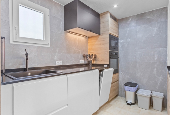 Rynek wtórny - Bungalow - Torrevieja - Lago Jardin