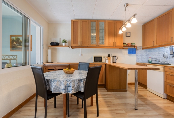 Rynek wtórny - Szeregowiec - Torrevieja - La Siesta - El Salado -  Torreta