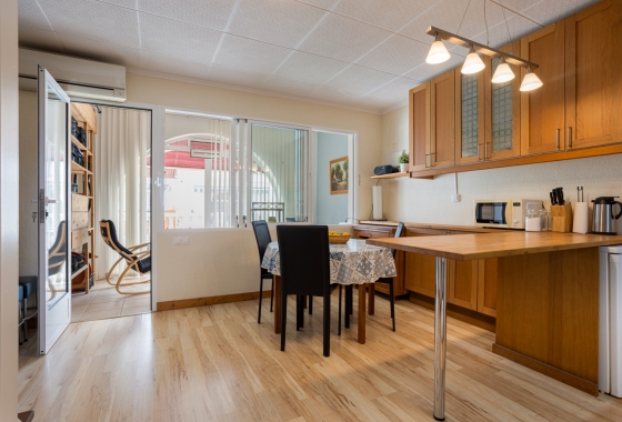 Rynek wtórny - Szeregowiec - Torrevieja - La Siesta - El Salado -  Torreta