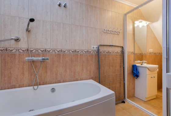 Rynek wtórny - Szeregowiec - Torrevieja - La Siesta - El Salado -  Torreta