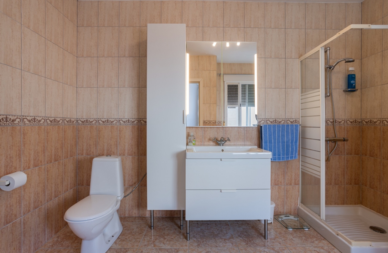 Rynek wtórny - Szeregowiec - Torrevieja - La Siesta - El Salado -  Torreta