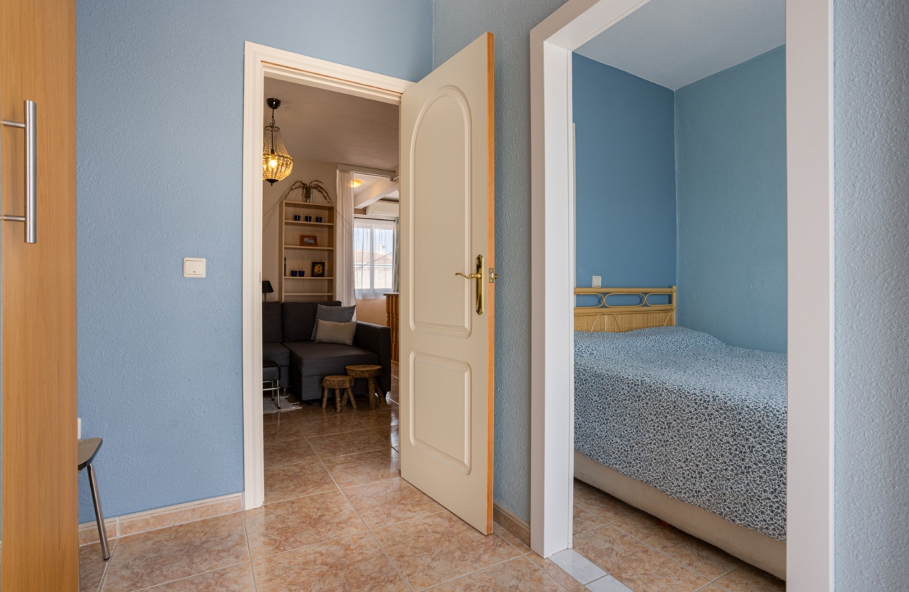 Rynek wtórny - Szeregowiec - Torrevieja - La Siesta - El Salado -  Torreta