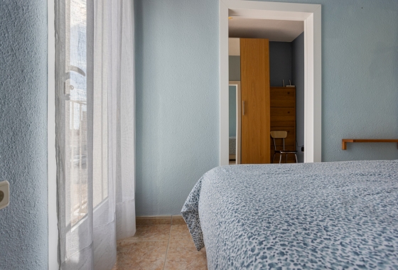 Rynek wtórny - Szeregowiec - Torrevieja - La Siesta - El Salado -  Torreta