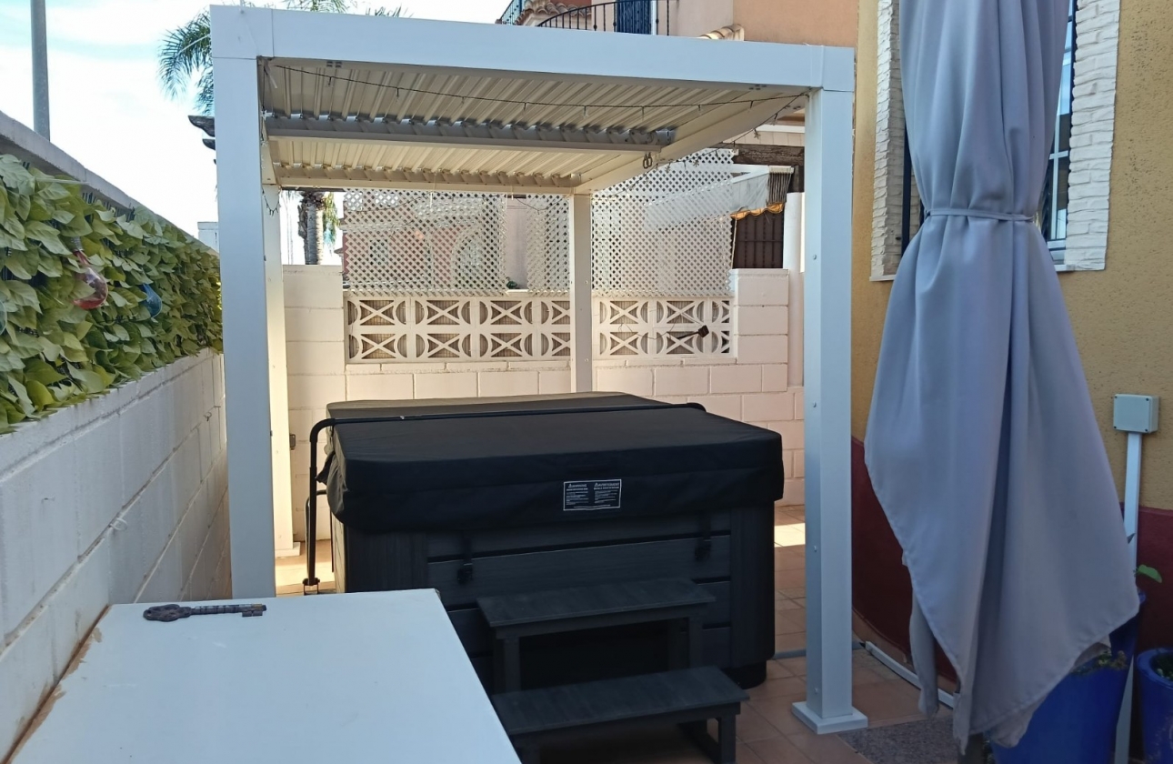 Rynek wtórny - House - Detached Villa (4) - Los Montesinos - La Herrada