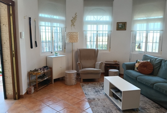 Rynek wtórny - House - Detached Villa (4) - Los Montesinos - La Herrada
