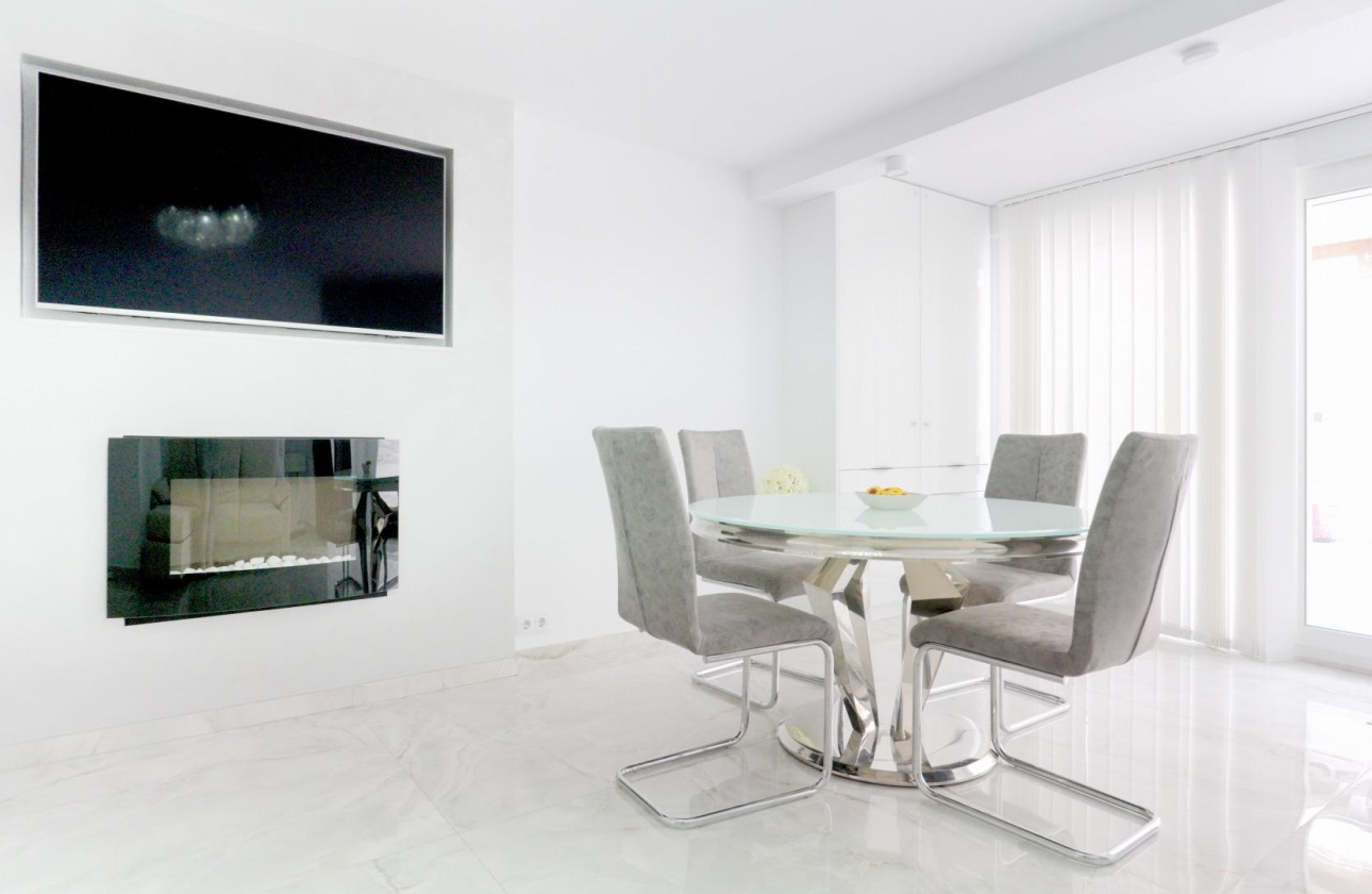 Rynek wtórny - Szeregowiec - Torrevieja - Punta Prima