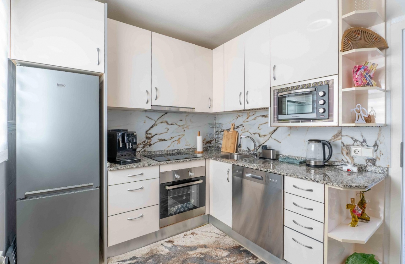 Rynek wtórny - Villa - Orihuela Costa - Punta Prima