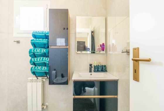 Rynek wtórny - Villa - Orihuela Costa - Punta Prima