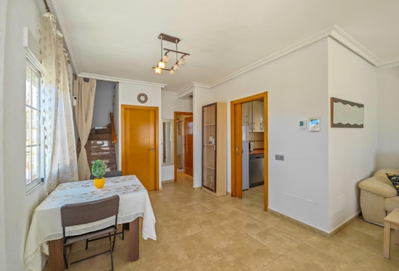 Rynek wtórny - Villa - Torrevieja - La Mata