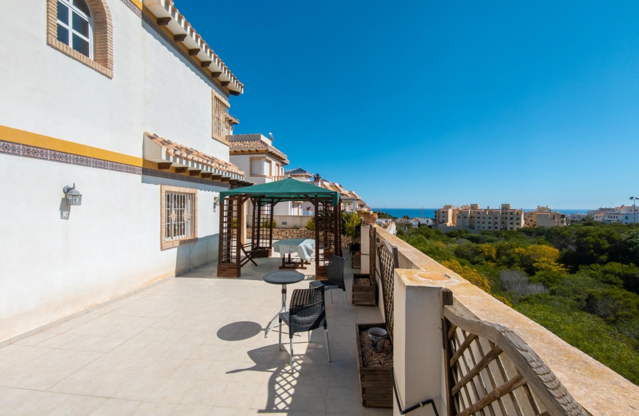 Rynek wtórny - Villa - Torrevieja - La Mata
