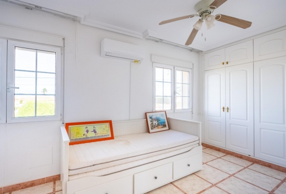 Rynek wtórny - Villa - Torrevieja - El Chaparral