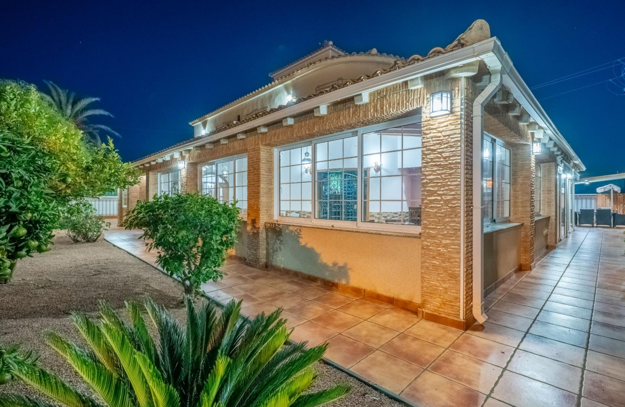 Rynek wtórny - Villa - Torrevieja - El Chaparral