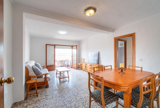 Rynek wtórny - Apartament - Torrevieja - Playa De Los Naufragos