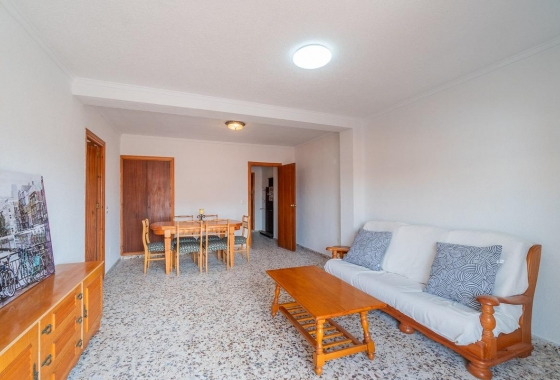 Rynek wtórny - Apartament - Torrevieja - Playa De Los Naufragos