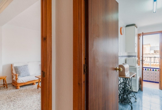 Rynek wtórny - Apartament - Torrevieja - Playa De Los Naufragos