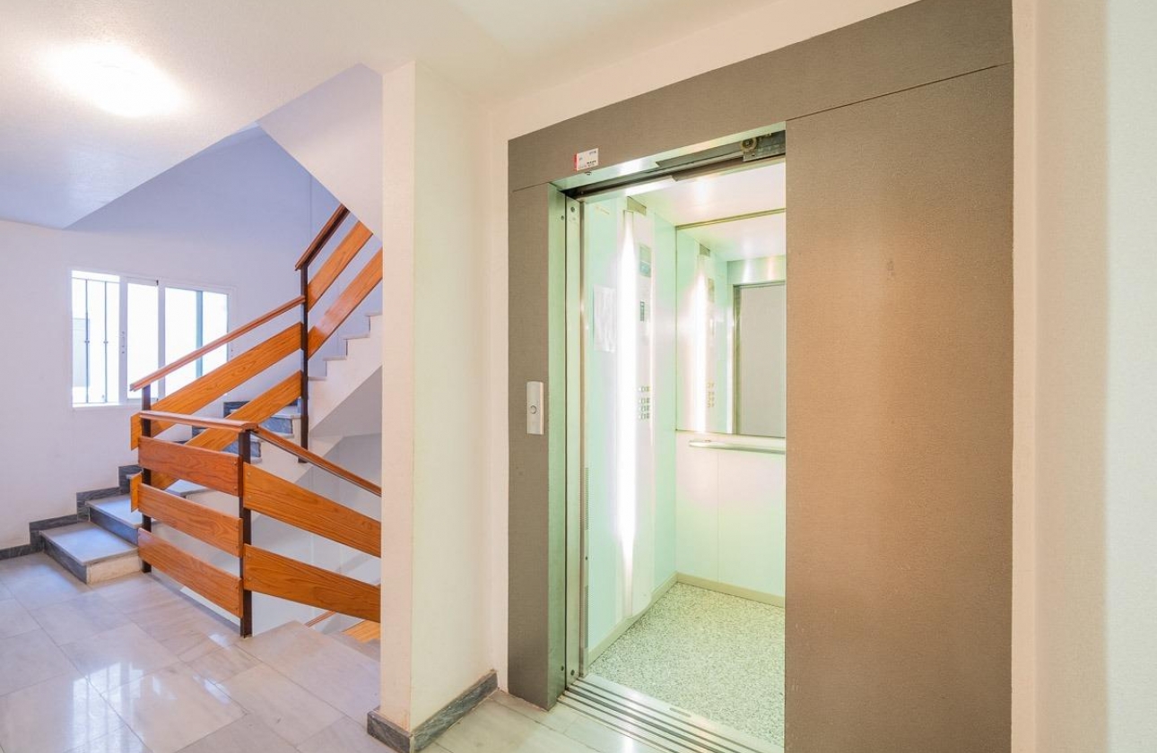 Rynek wtórny - Apartament - Torrevieja - Centro