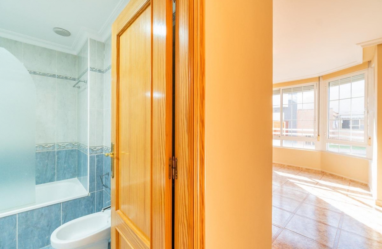 Rynek wtórny - Apartament - Torrevieja - Centro