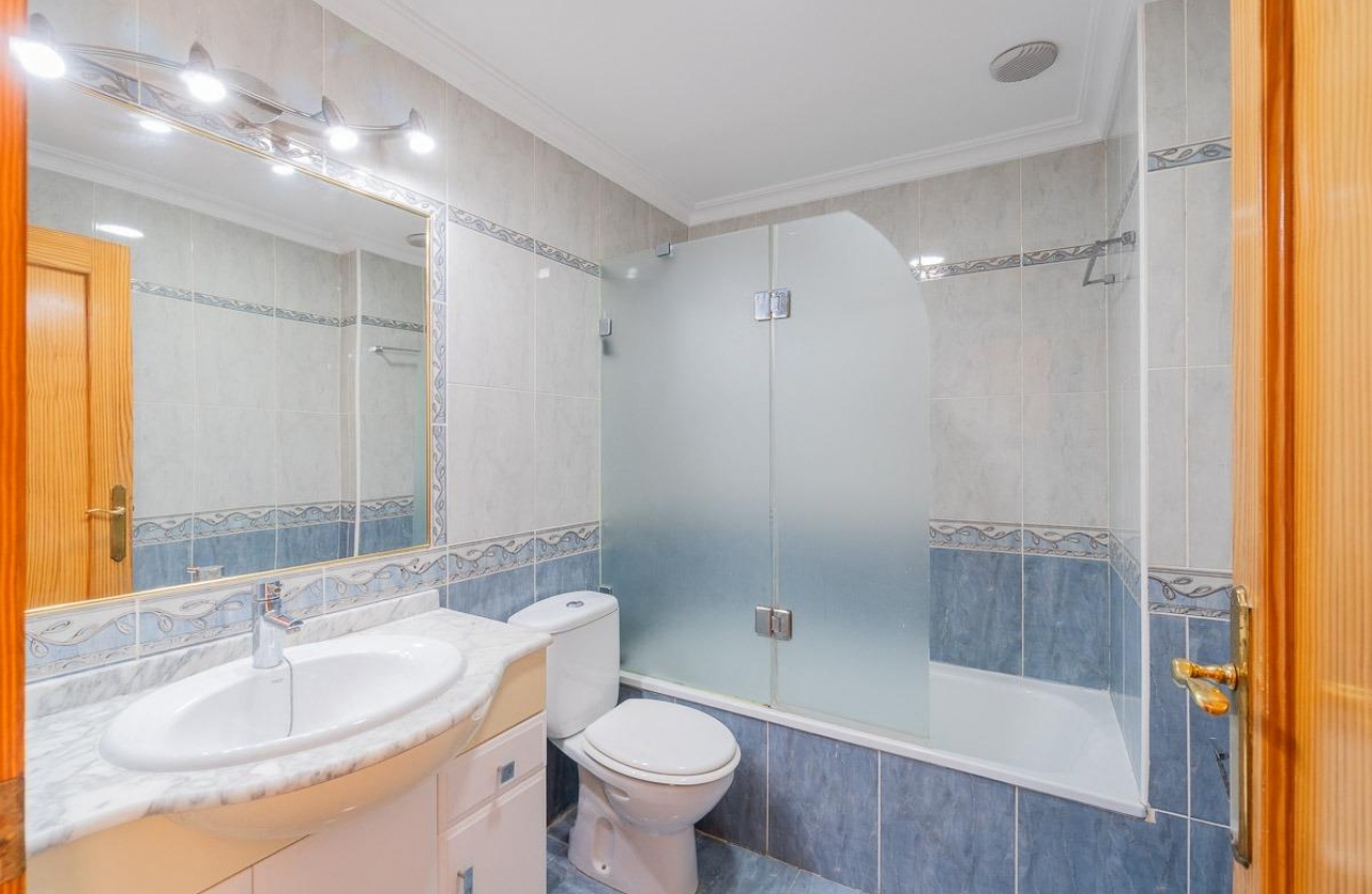 Rynek wtórny - Apartament - Torrevieja - Centro