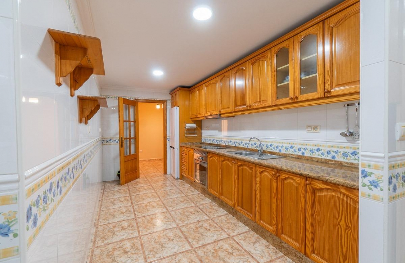 Rynek wtórny - Apartament - Torrevieja - Centro