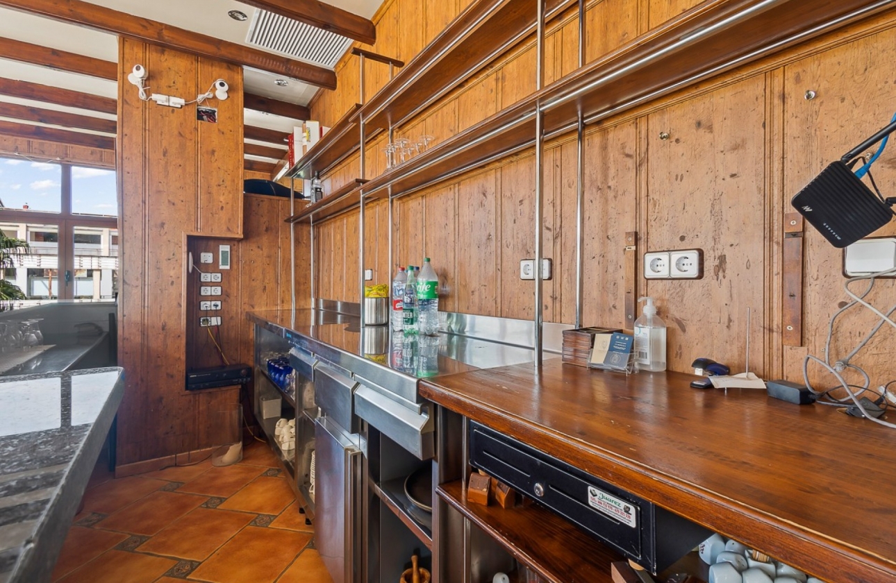 Rynek wtórny - Nieruchomość komercyjna - Orihuela Costa - Los Dolses