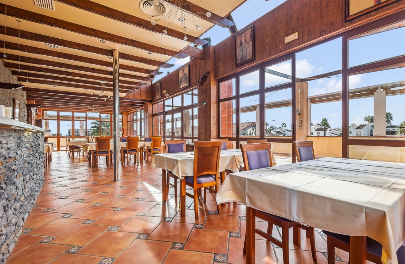 Rynek wtórny - Nieruchomość komercyjna - Orihuela Costa - Los Dolses