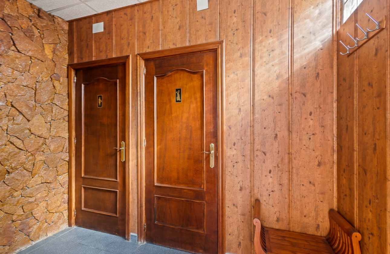 Rynek wtórny - Nieruchomość komercyjna - Orihuela Costa - Los Dolses