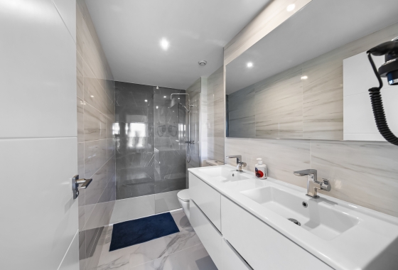 Rynek wtórny - Apartament - Torrevieja - Punta Prima