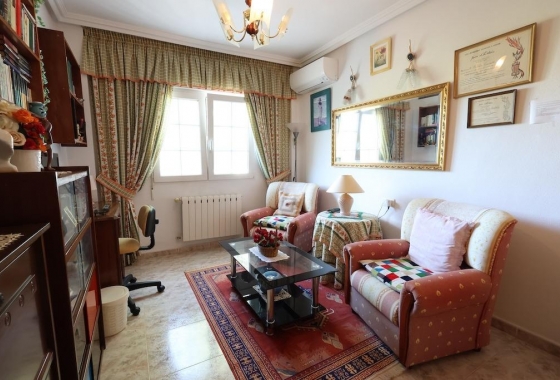 Rynek wtórny - Villa - Orihuela Costa - Villamartín