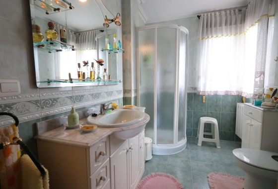 Rynek wtórny - Villa - Orihuela Costa - Villamartín