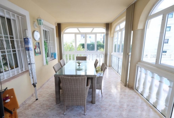 Rynek wtórny - Villa - Orihuela Costa - Villamartín