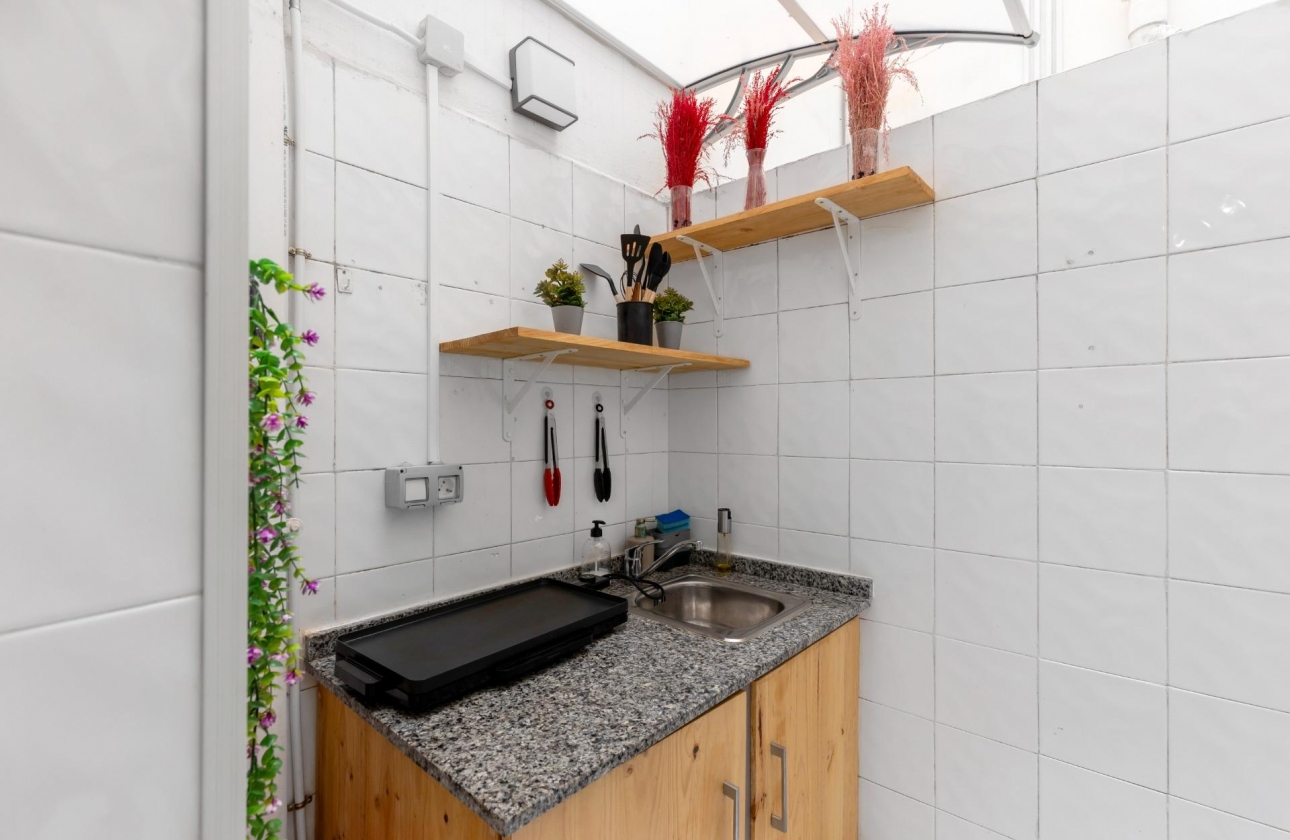 Rynek wtórny - Apartament - Torrevieja - Centro - Muelle Pesquero