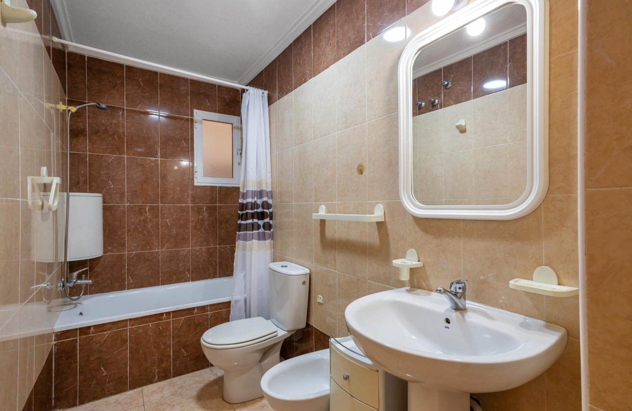 Rynek wtórny - Apartament - Torrevieja - Centro