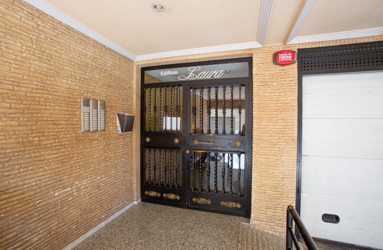 Rynek wtórny - Apartament - Torrevieja - Centro