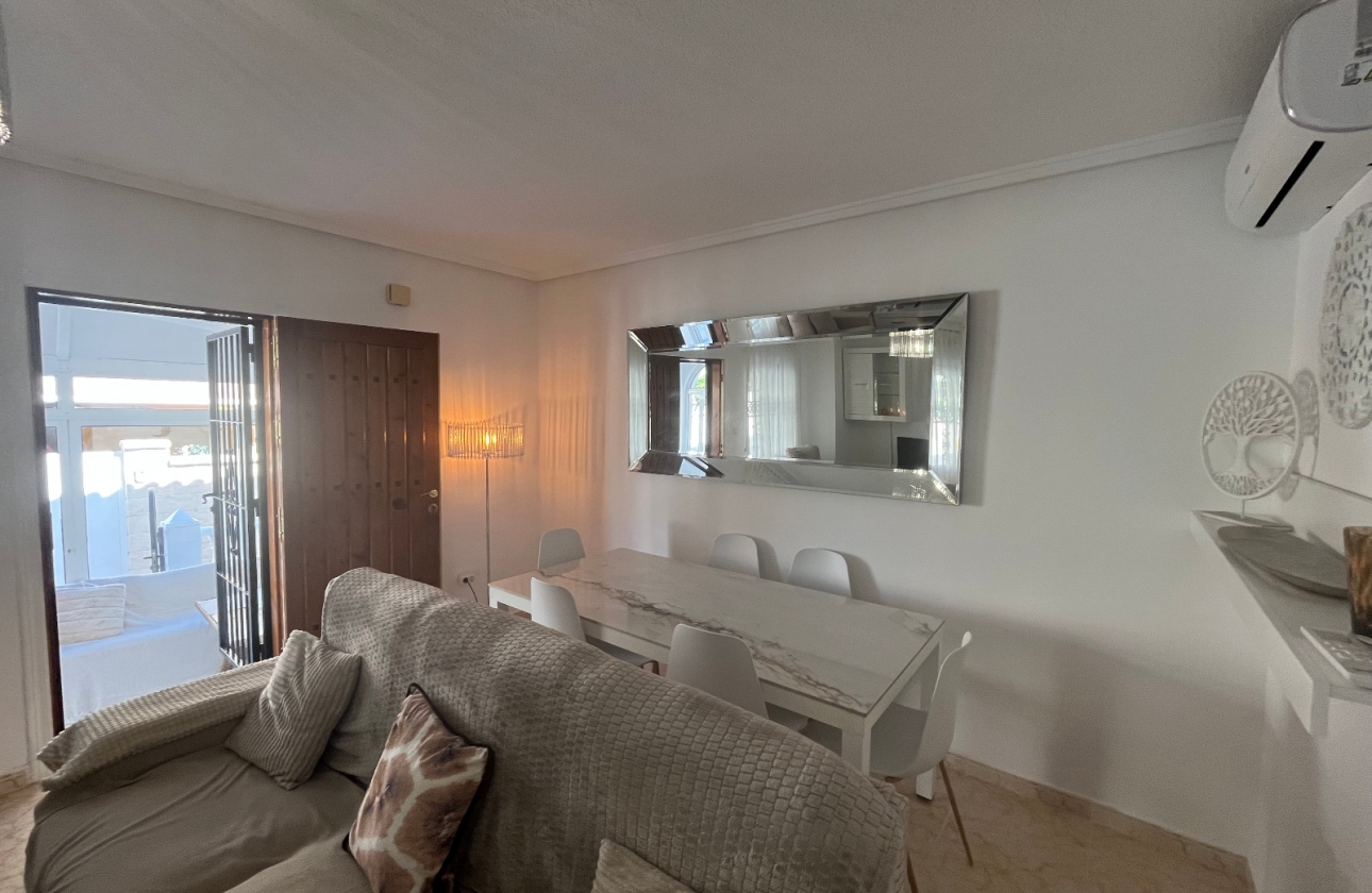 Rynek wtórny - Bungalow - Punta Prima - Serena