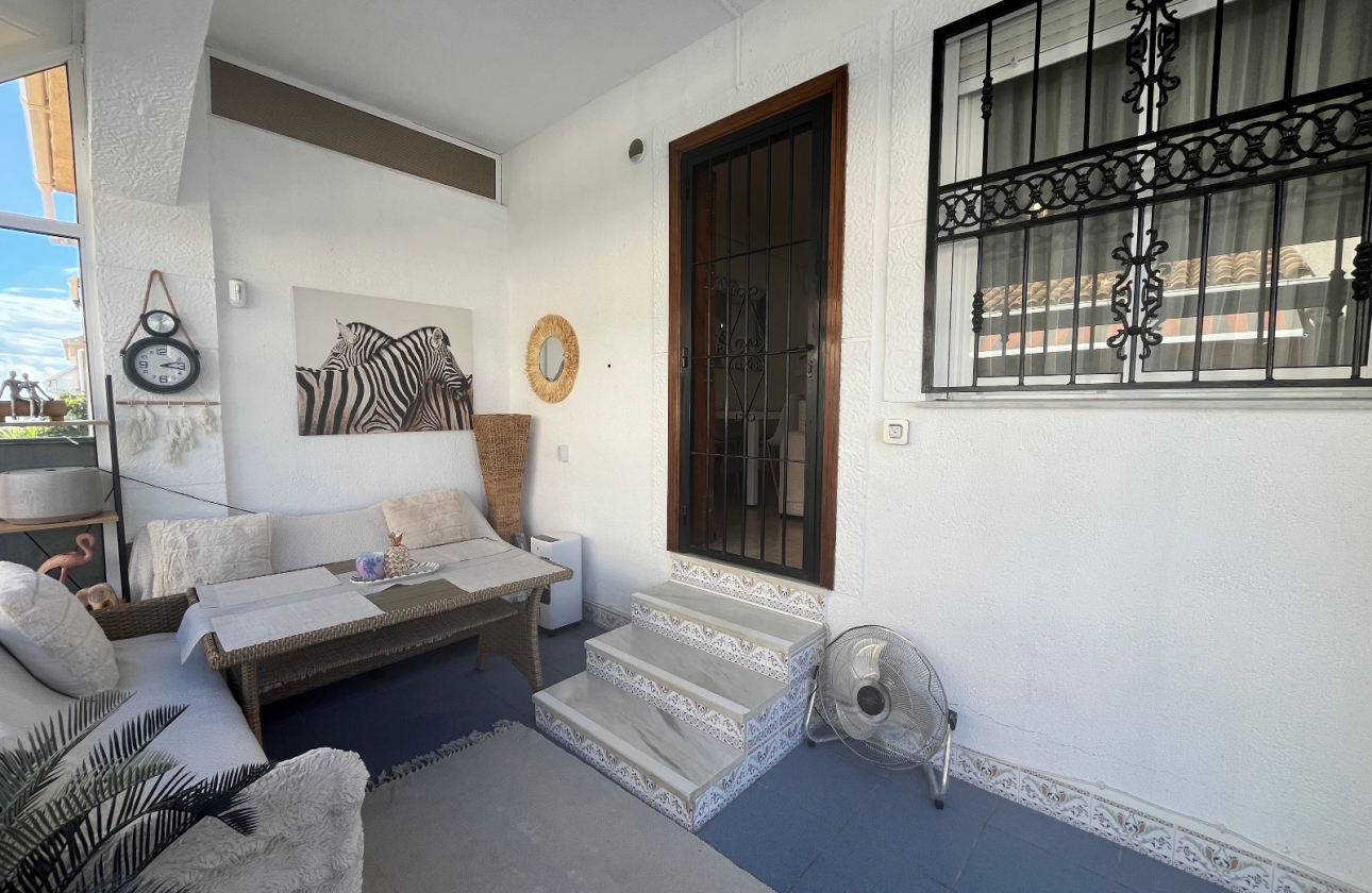 Rynek wtórny - Bungalow - Punta Prima - Serena