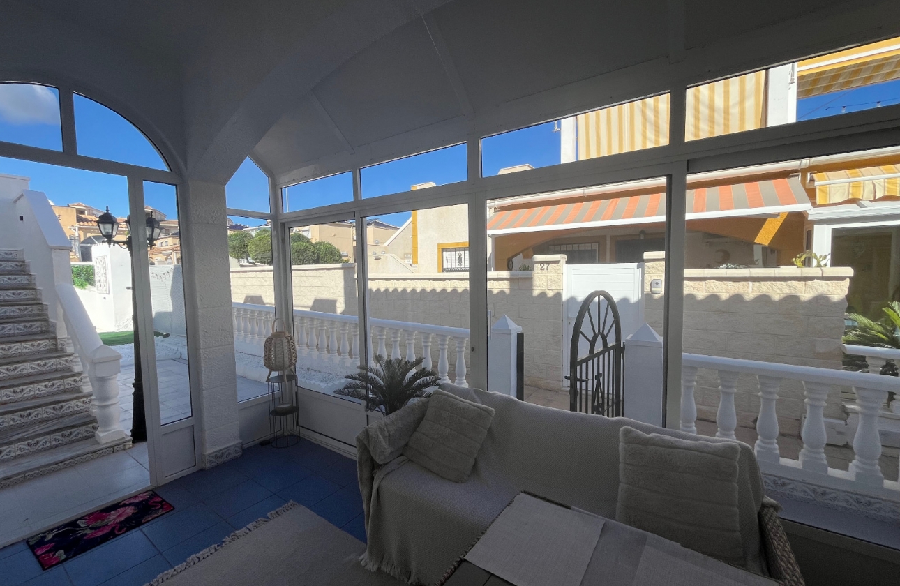 Rynek wtórny - Bungalow - Punta Prima - Serena