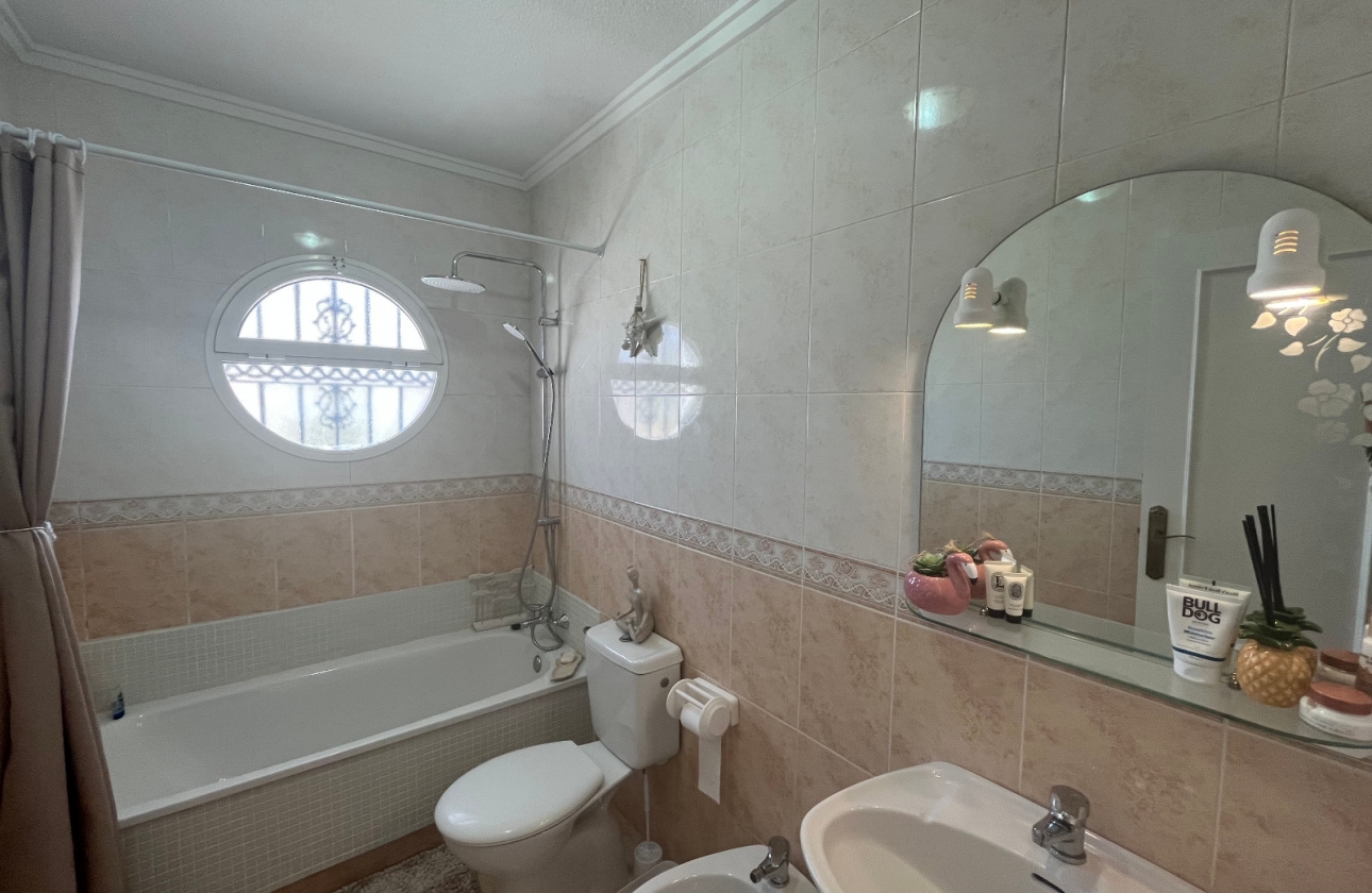 Rynek wtórny - Quad - Punta Prima - Serena