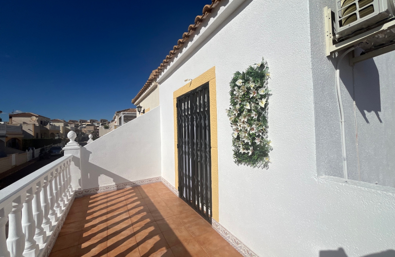 Rynek wtórny - Quad - Punta Prima - Serena