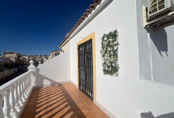 Rynek wtórny - Quad - Punta Prima - Serena