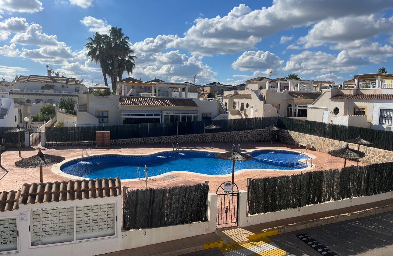 Rynek wtórny - Quad - Punta Prima - Serena