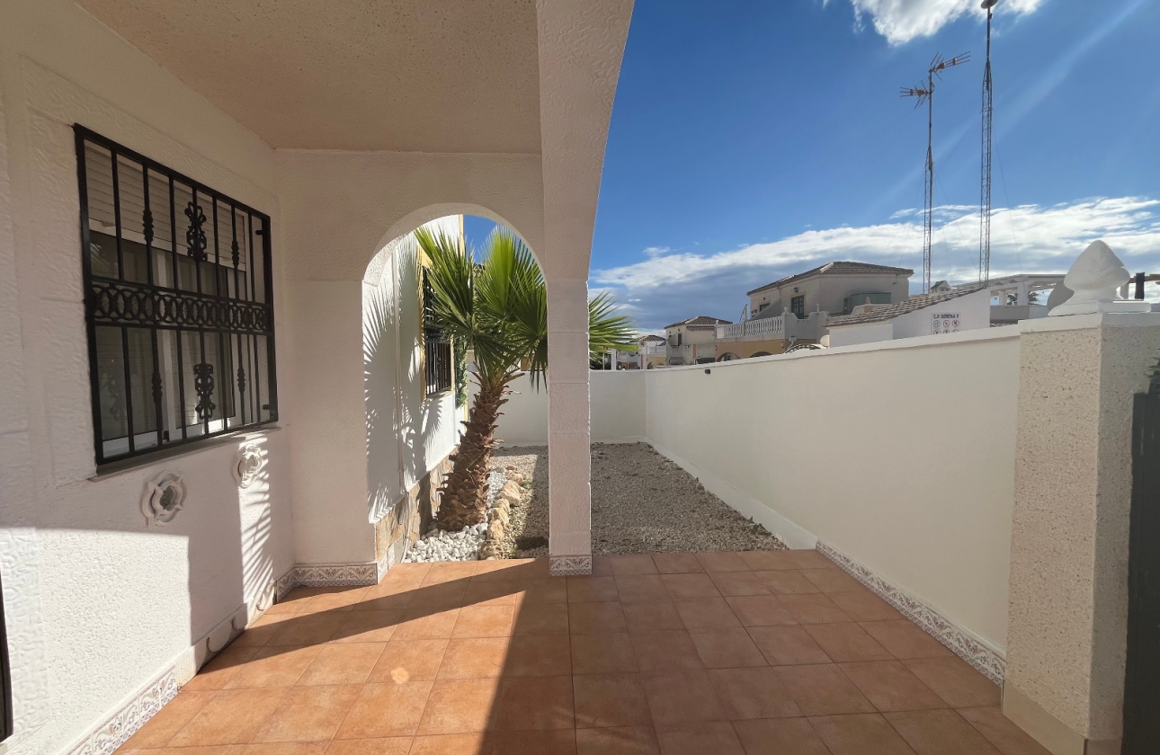 Rynek wtórny - Quad - Punta Prima - Serena