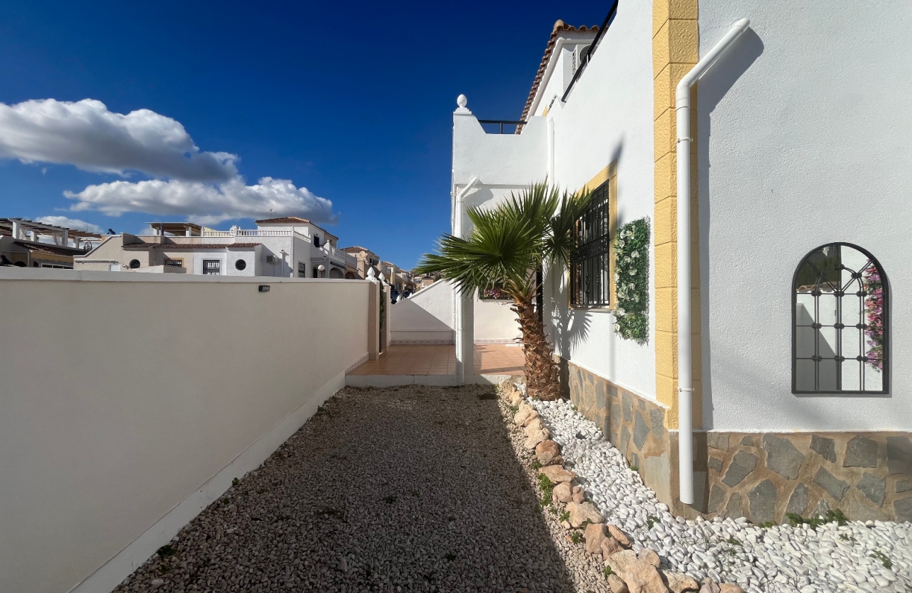 Rynek wtórny - Quad - Punta Prima - Serena