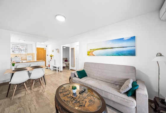 Resale - Apartment - Torrevieja - Cabo cervera