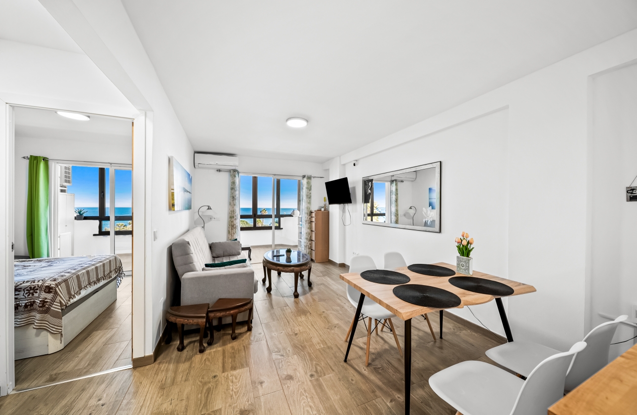 Resale - Apartment - Torrevieja - Cabo cervera