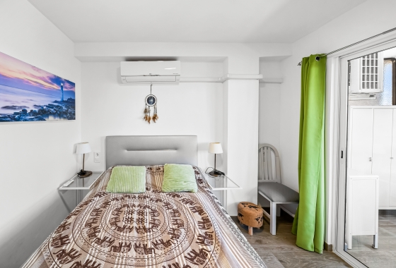 Resale - Apartment - Torrevieja - Cabo cervera