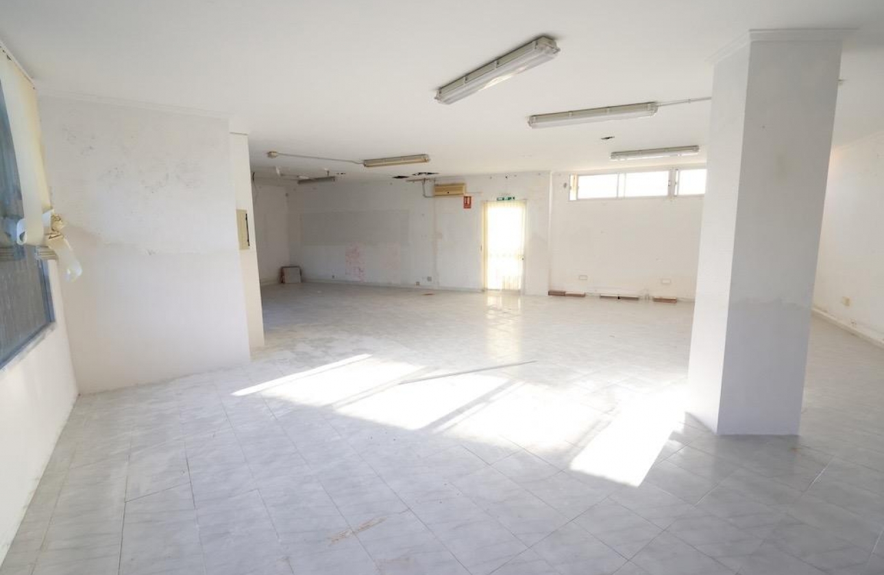 Rynek wtórny - Nieruchomość komercyjna - Orihuela Costa - La Zenia